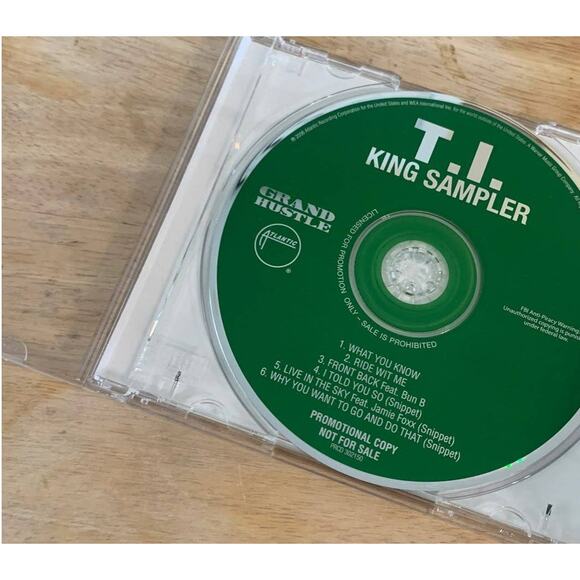 TI King Sampler Rare Promotional CD 2006 Grand Hustle Atlantic Records Hip Hop - Picture 2 of 5